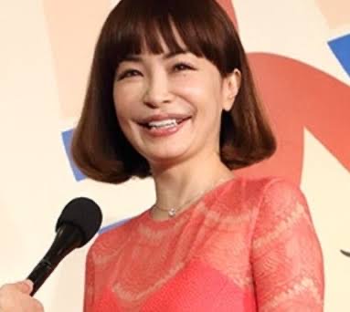 平子理沙“奇跡の50歳”誕生日「信じられない」「永遠ハイティーンのまま」