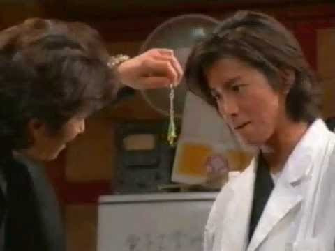 もし爆弾の赤か青のコード切る時今日の気分ならどっち切る？