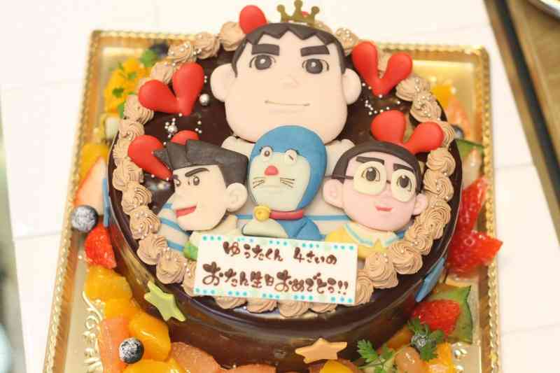 色んなキャラクターケーキが見たい