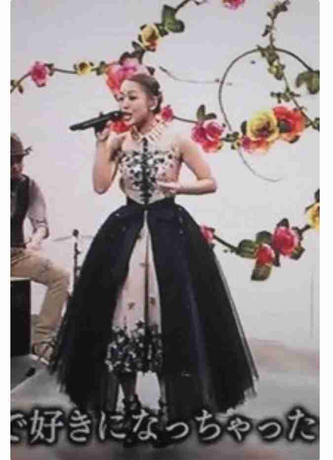 芸能人のライブの衣装画像を貼るトピ