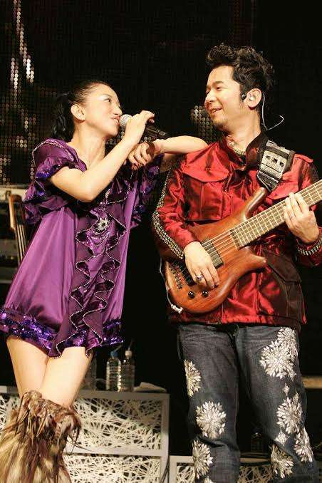 芸能人のライブの衣装画像を貼るトピ