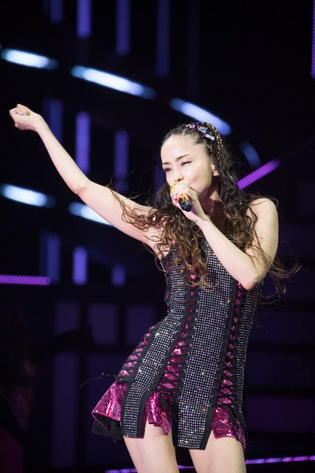 芸能人のライブの衣装画像を貼るトピ