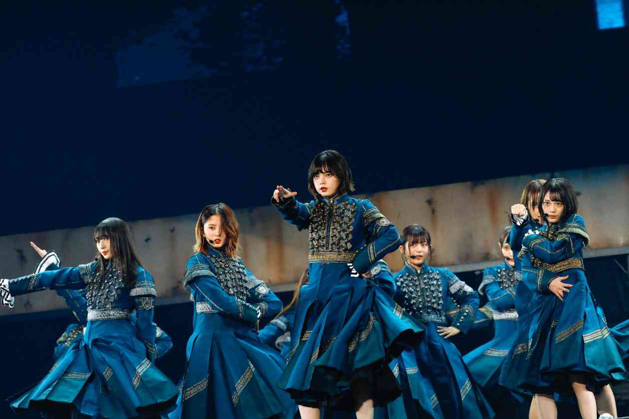 芸能人のライブの衣装画像を貼るトピ