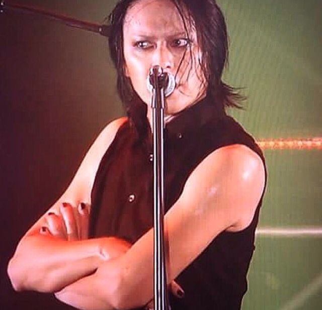 芸能人のライブの衣装画像を貼るトピ