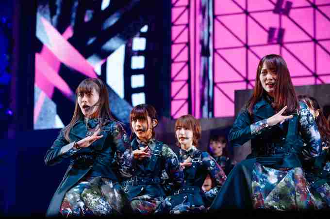 芸能人のライブの衣装画像を貼るトピ