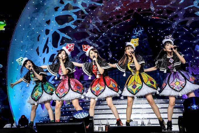 芸能人のライブの衣装画像を貼るトピ
