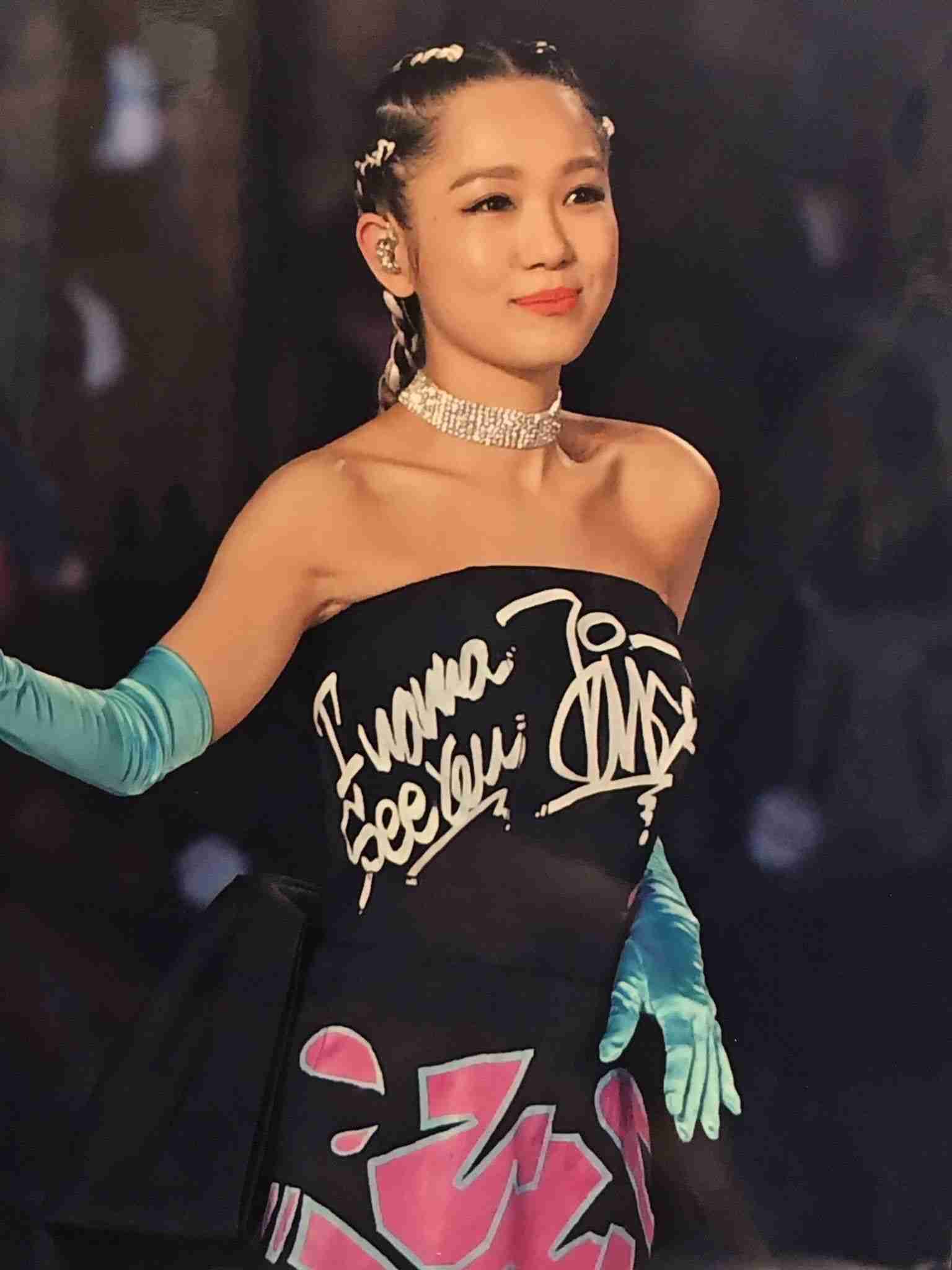芸能人のライブの衣装画像を貼るトピ
