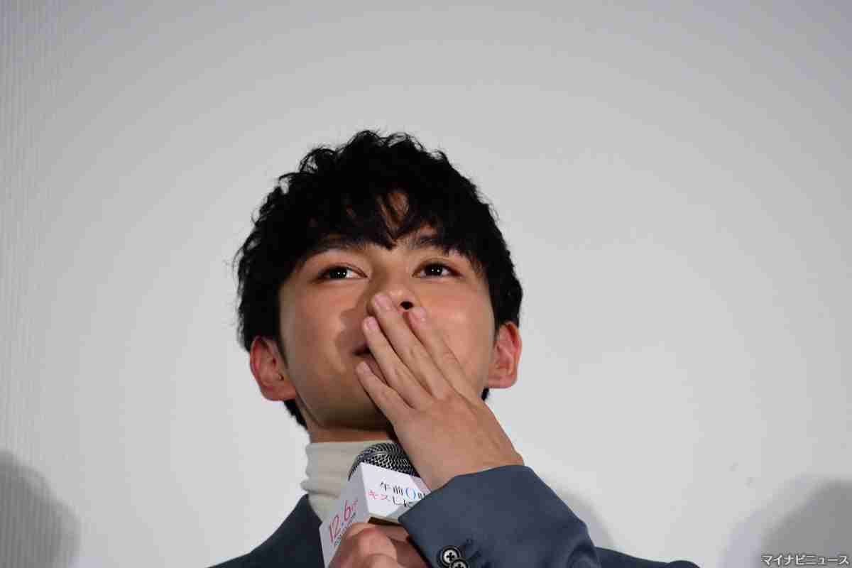 鈴木亮平&吉岡里帆のドラマ『レンアイ漫画家』ポスター公開 気になる