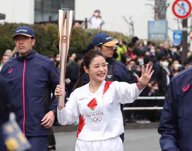 石原さとみら、聖火ランナー芸能人「オリンピック“辞退連鎖”」の危機