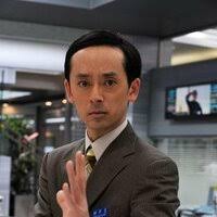 俳優・女優の名前を書くと何の作品で初めて知ったかアンカーを付けて返してくれるトピ