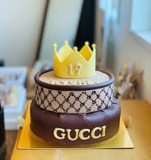 益若つばさ　幻の“GUCCIケーキ”にフォロワーも驚き「宝石みたい」「美しい色彩」
