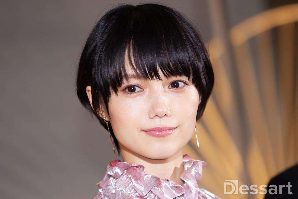 冨永愛「やっぱりショート」ソフトウルフでイメチェン　「少年ぽさがかわいい！」「カッケー」の反響
