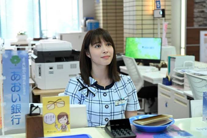元の仕事より給料の安い仕事へ転職した人〜