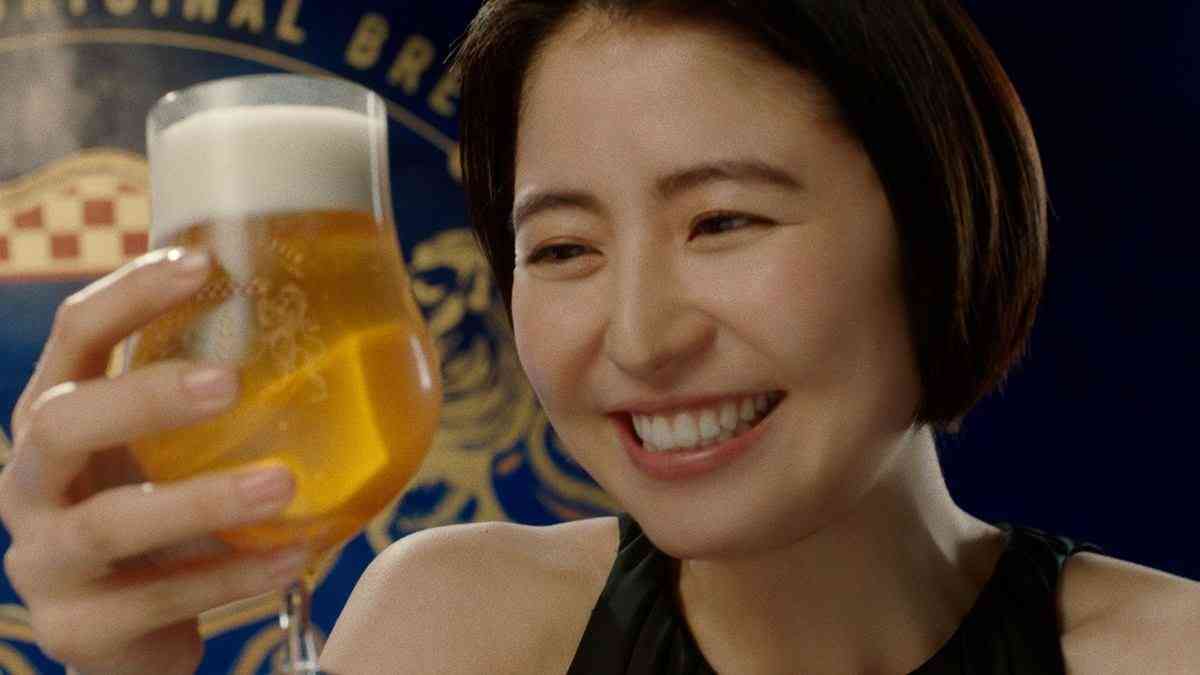 長澤まさみ、最旬の春メイクで色っぽく 美人顔披露
