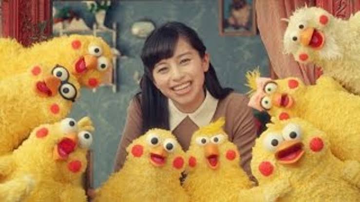 浜辺美波、「d払い」CMのマンボダンスに「嫌いになりそう」と苦情殺到