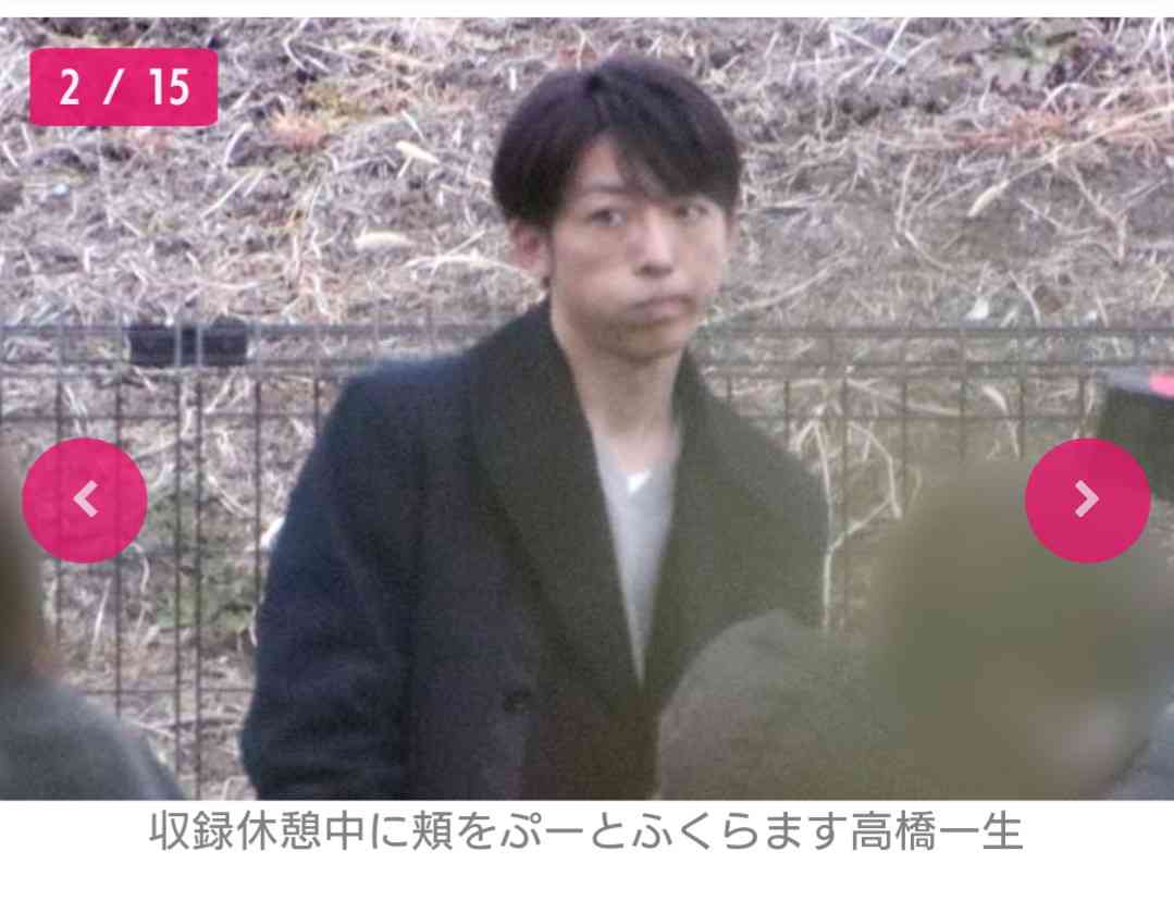 “中身は女性”役の高橋一生 カメラの外でも内股にほおプー
