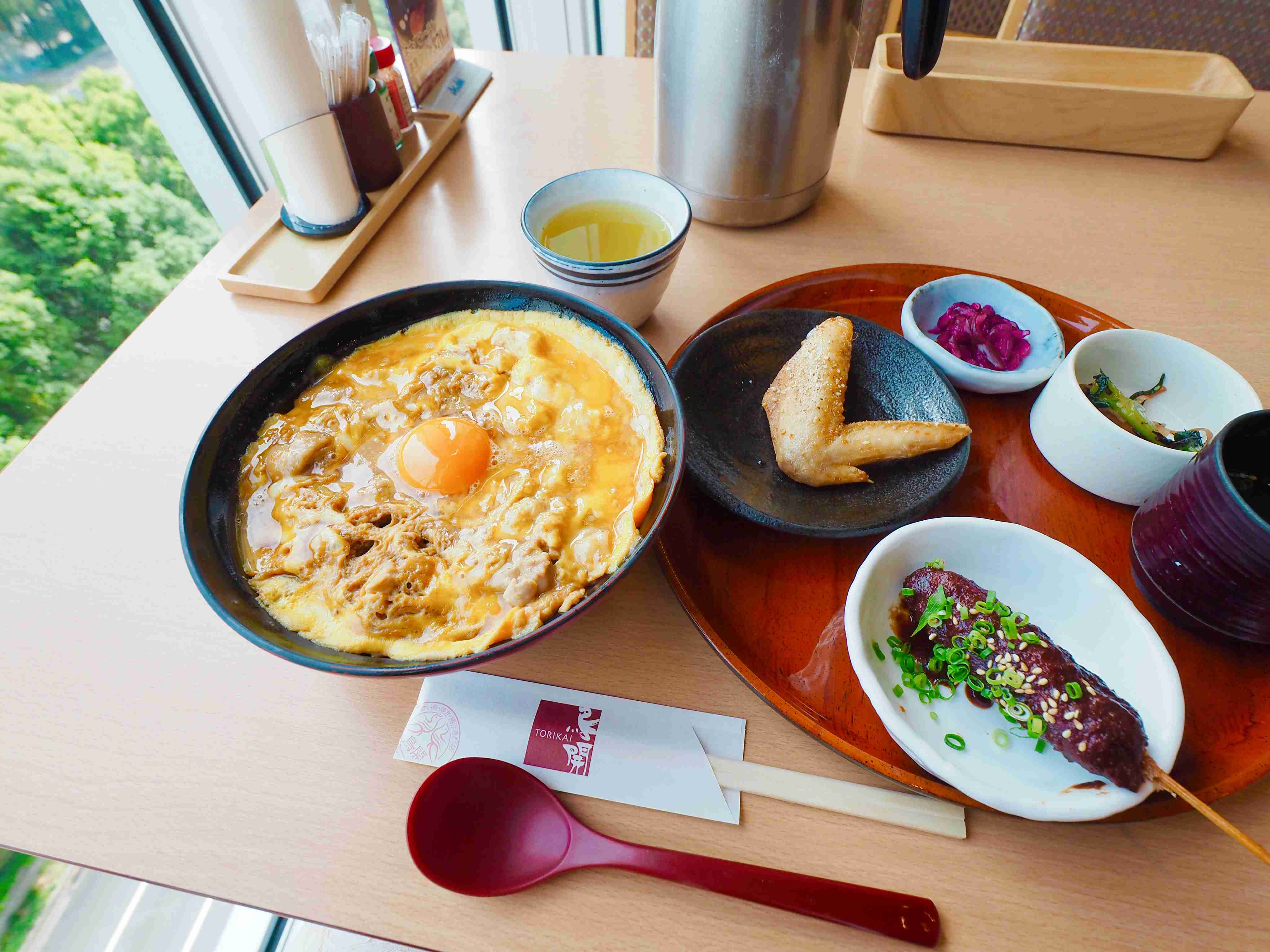 携帯やパソコンにあるご当地グルメの写真が見たい！