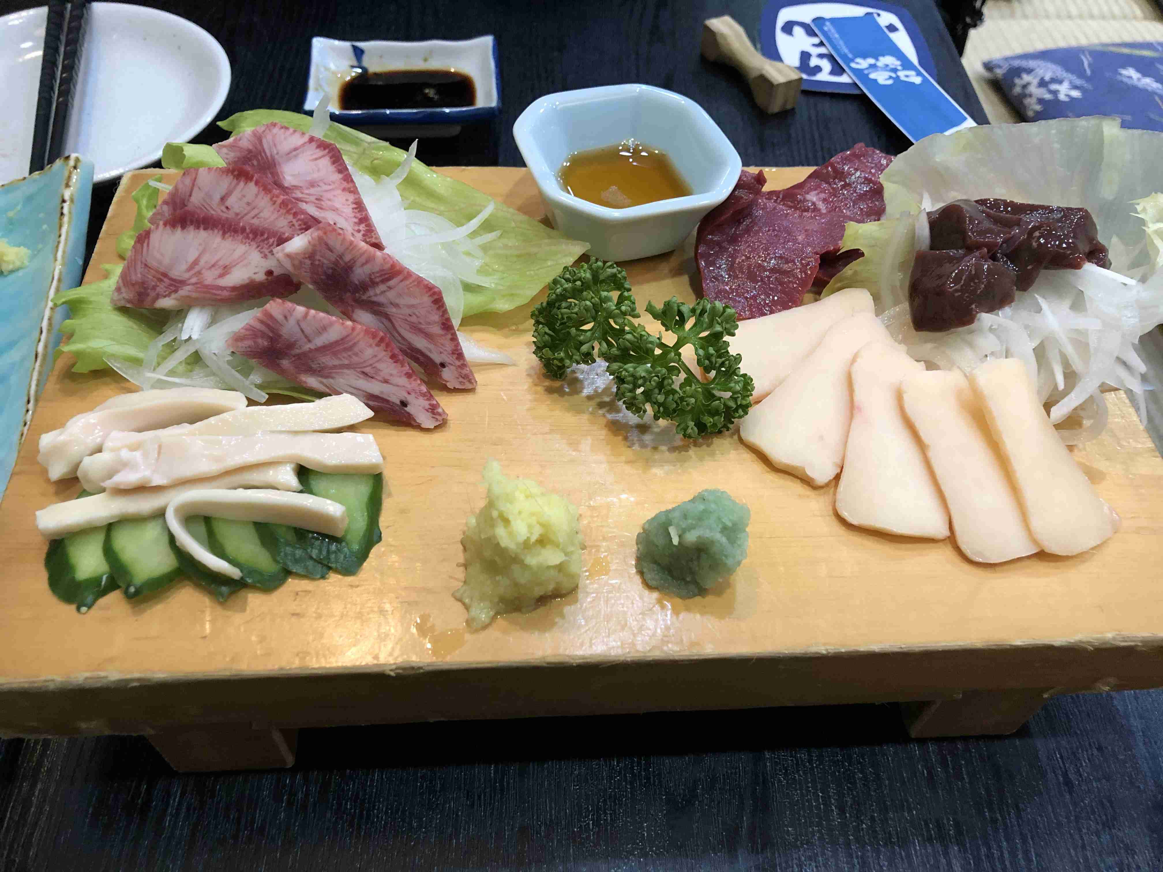 携帯やパソコンにあるご当地グルメの写真が見たい！