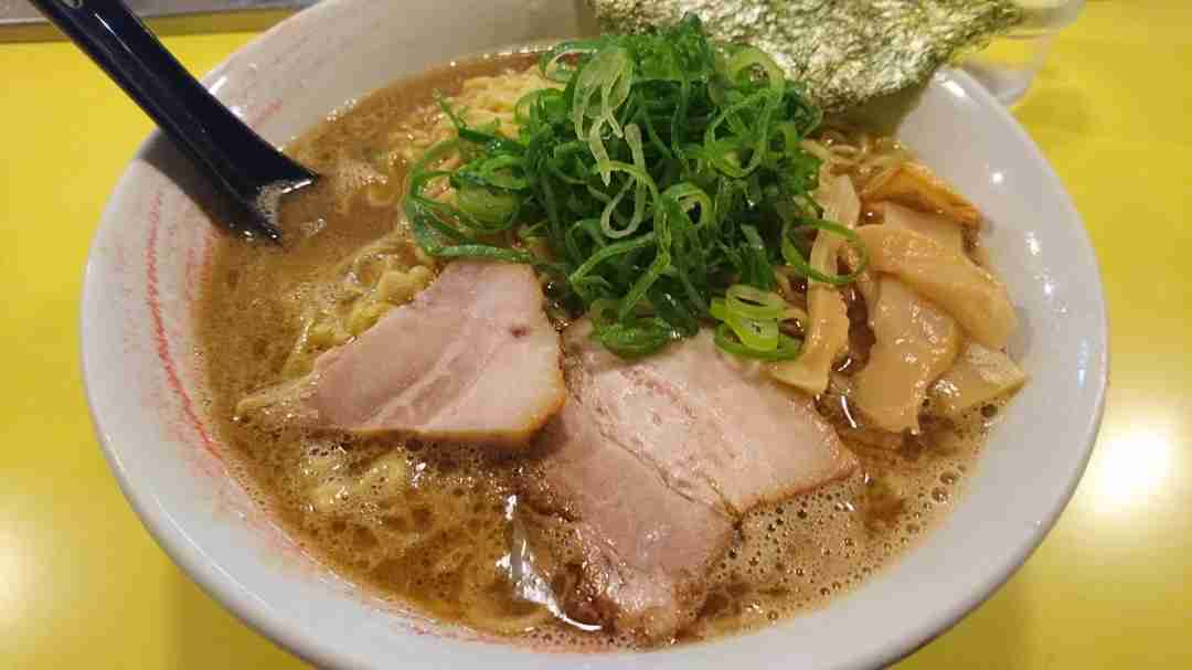 携帯やパソコンにあるご当地グルメの写真が見たい！
