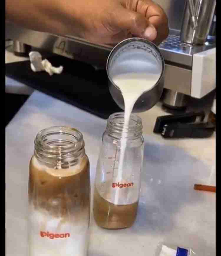 「哺乳瓶でドリンクを飲む」ブームが中東の湾岸諸国で発生、政府は規制を実施