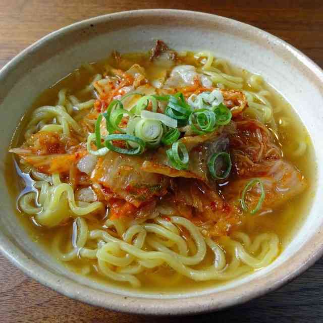 職場の休憩室で食べて良いもの