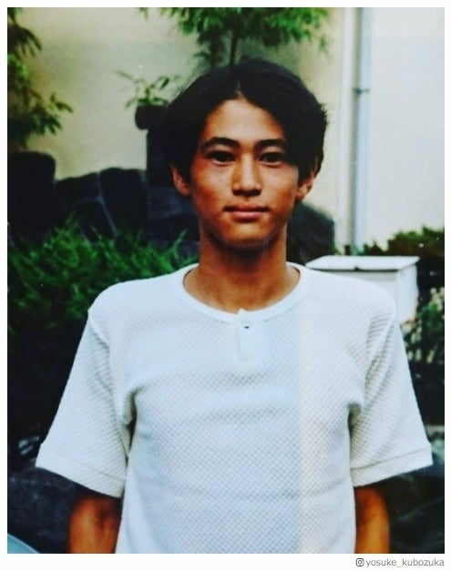 窪塚洋介の長男・愛流、パーマをかけたニューへアー披露「イケメンすぎる」「男前」などの声