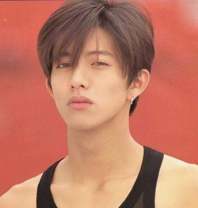 木村拓哉「スタイリングなしのボサッとヘア」な超プライベートショットに大反響、驚異の20万いいね…！