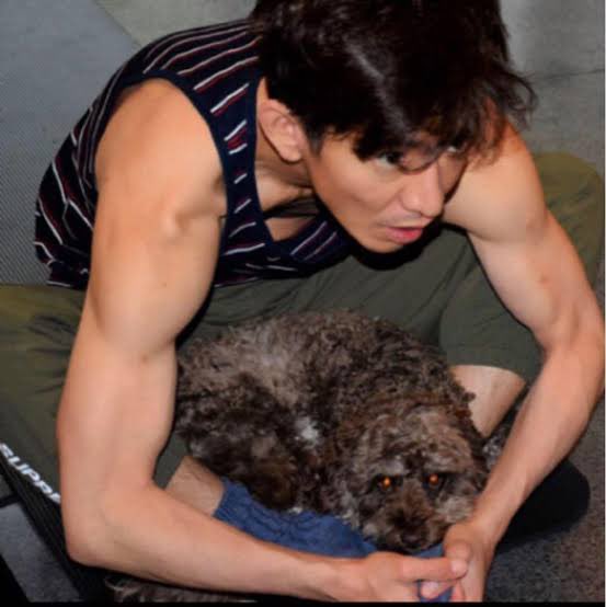 木村拓哉「スタイリングなしのボサッとヘア」な超プライベートショットに大反響、驚異の20万いいね…！