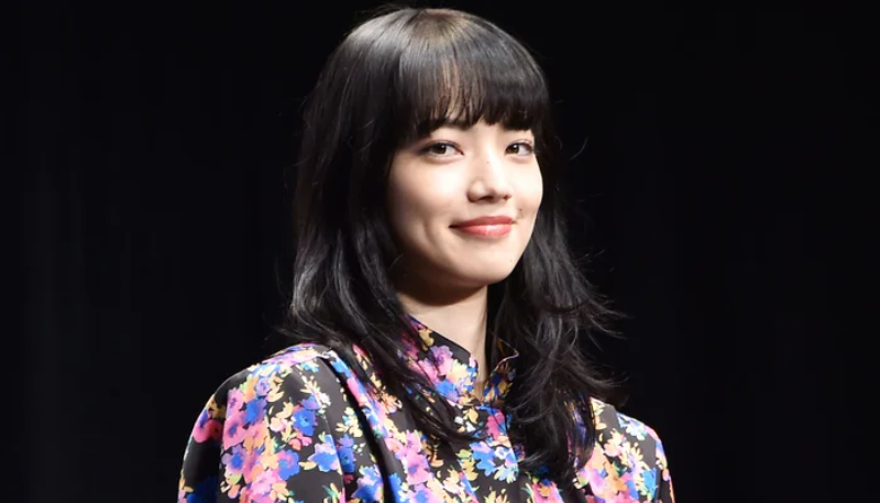 あいみょん 初の“桜色ヘア”に反響「ピンク髪かわいすぎる」 黒髪派の声も