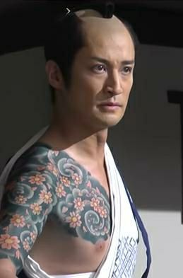 違う役者さんが演じた同じ人の役