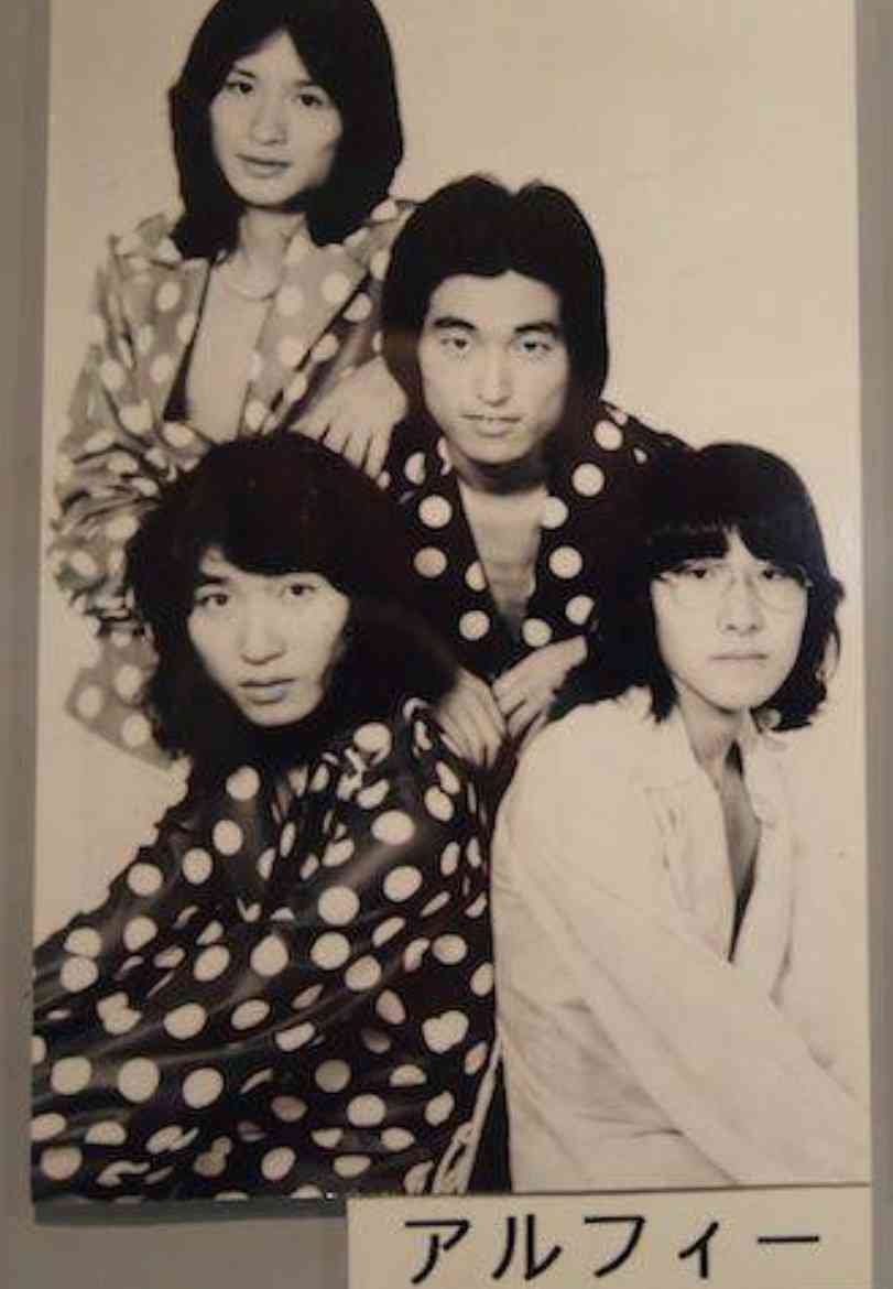芸能人の無名時代の画像を貼るトピ