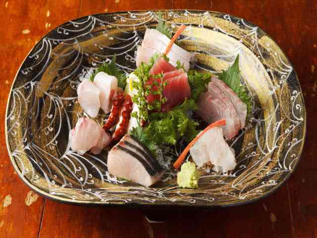 松本人志と東野幸治、正月に“刺し身をパックごと食卓に出す”妻に「腹が立つ」「嫌でしょ」