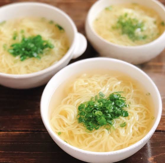 🙋‍♀️今日昼に麺類食べる予定の人🙋‍♀️