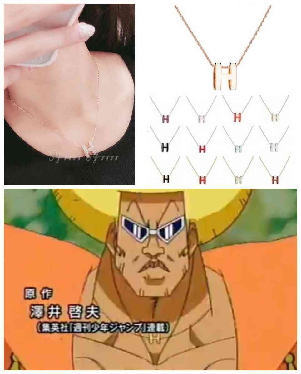 イニシャルネックレスってどうですか？