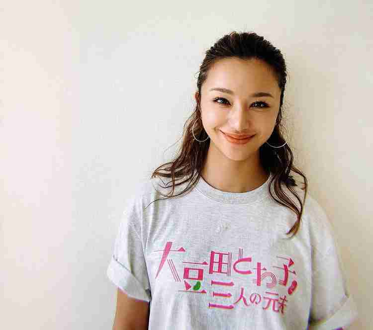 松たか子、ドラマ『まめ夫』ポスター解禁 “元夫”松田龍平・角田晃広・岡田将生が番号順に