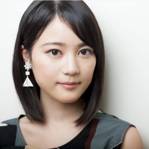 一瞬だけ違う有名人に見えた、有名人の画像