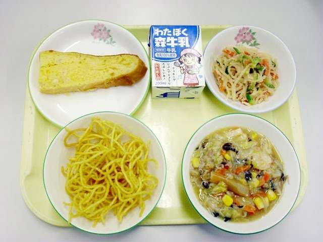 給食の皿うどん 麺揚げすぎで児童ら7人の歯が欠ける 埼玉 朝霞