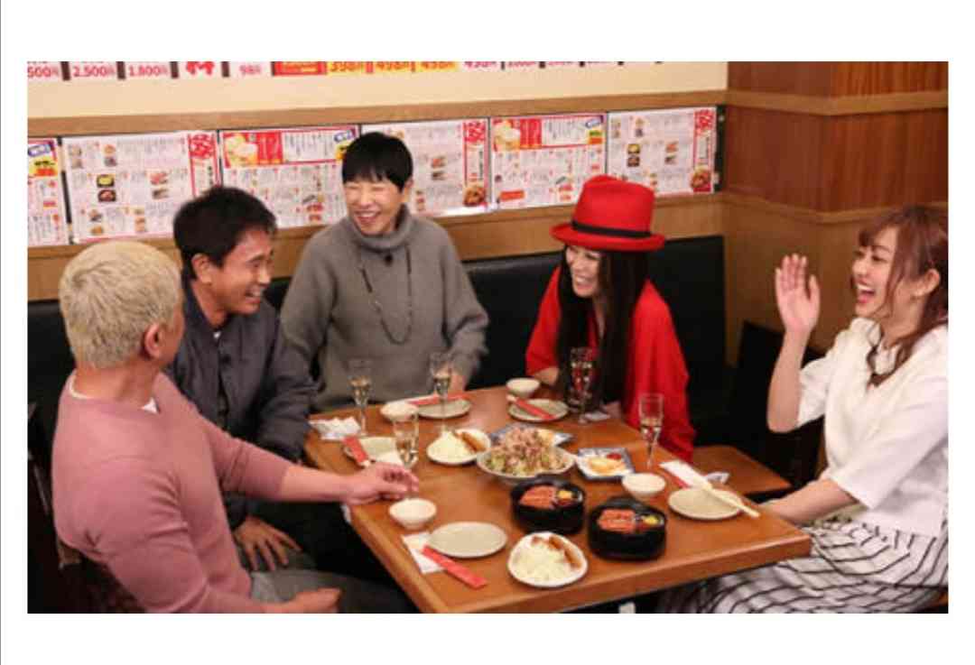 千原ジュニア「飯に敬意払えよ！」　自身は“食事中の帽子警察”と告白