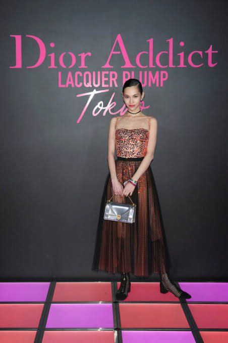 ハイブランドのファッションが似合う芸能人の画像を貼るトピ