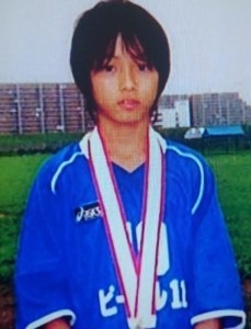 幼少期の写真でどの芸能人か当てるトピ