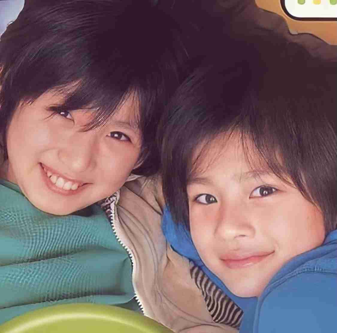 幼少期の写真でどの芸能人か当てるトピ