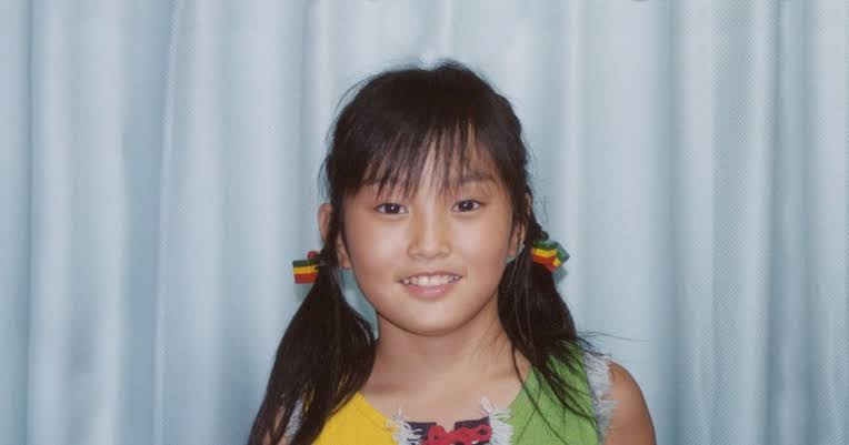 幼少期の写真でどの芸能人か当てるトピ
