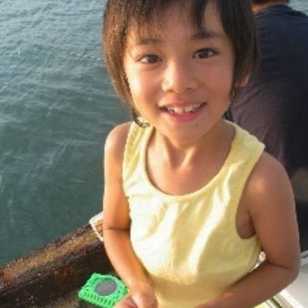 幼少期の写真でどの芸能人か当てるトピ
