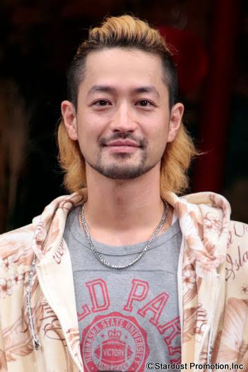中性的なイケメンVSワイルド系イケメン