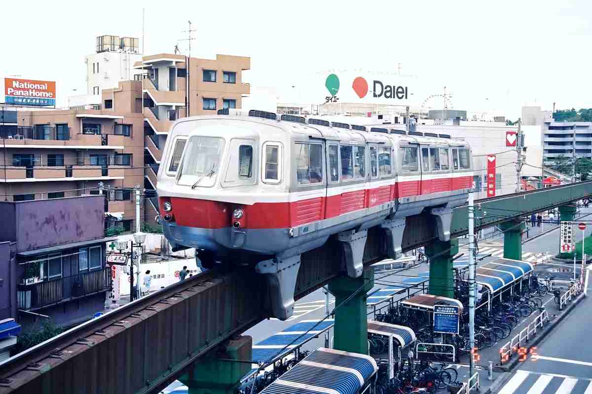 今はないここに一度でも訪れたことがあったらプラス