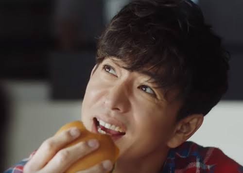 新型コロナ　東京都で新たに304人の感染確認