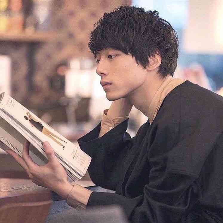 好きな男性の髪型