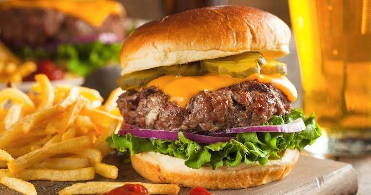 コロナ禍で家の昼食｢ハンバーガー｣激増の理由 外出自粛で食卓のメニューが大きく変化