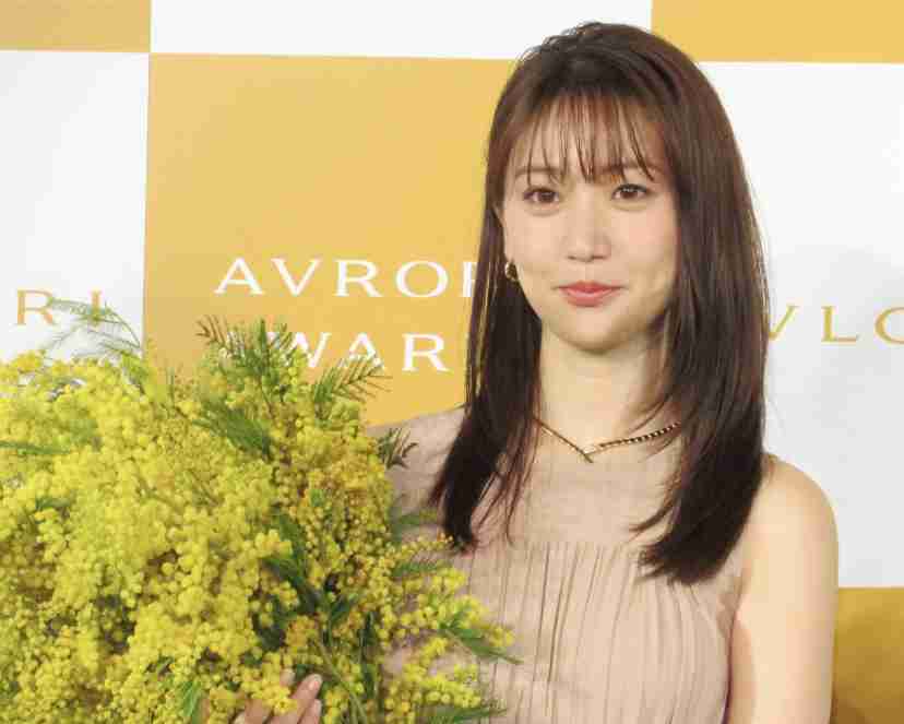 大島優子、絶対領域あらわなツインテールショット「なんか、別人!」「神だね」 