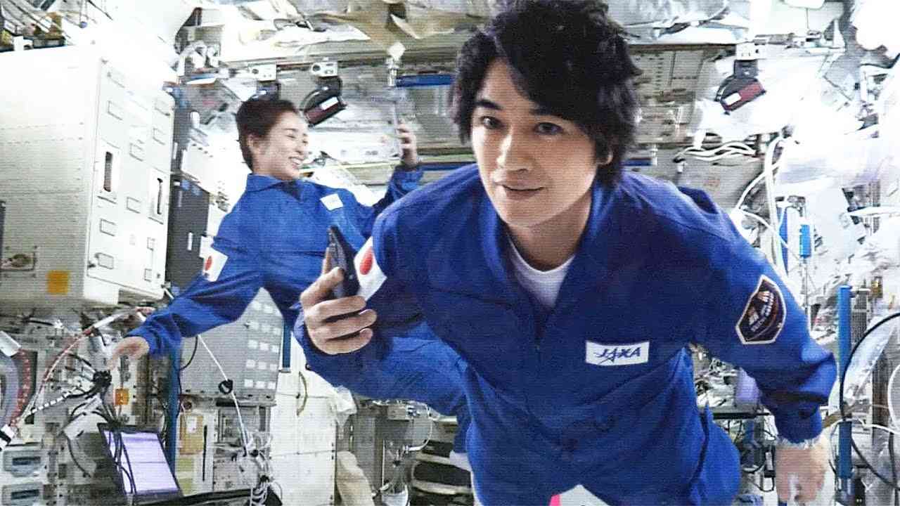 斎藤工　国際宇宙ステーション滞在中の野口聡一氏と交信、「作品拝見してます」に驚き
